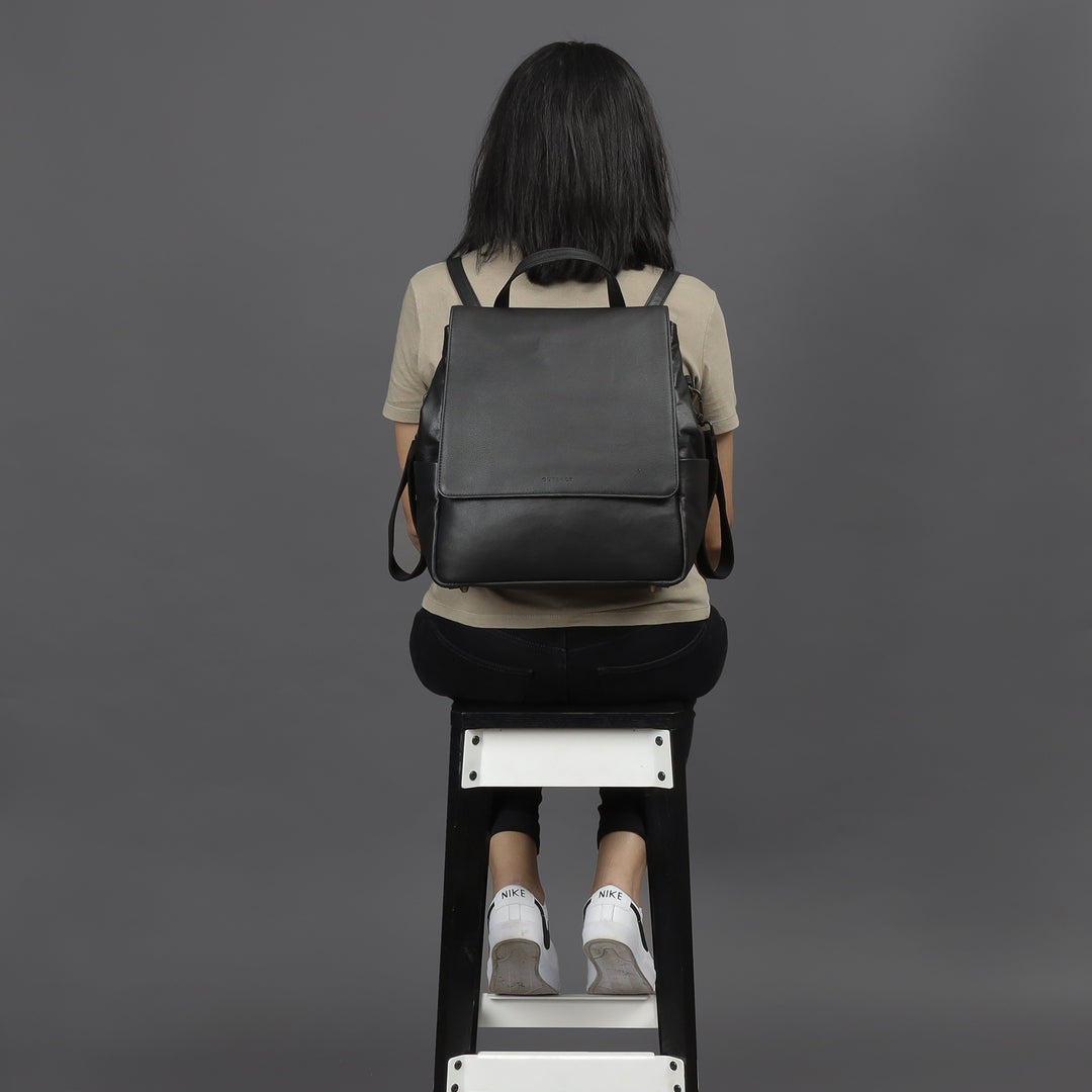 Donna Leather Diaper Bag