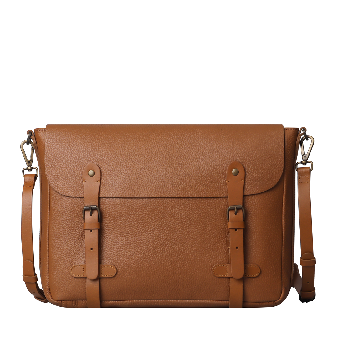 Professional leather messenger outlet bag