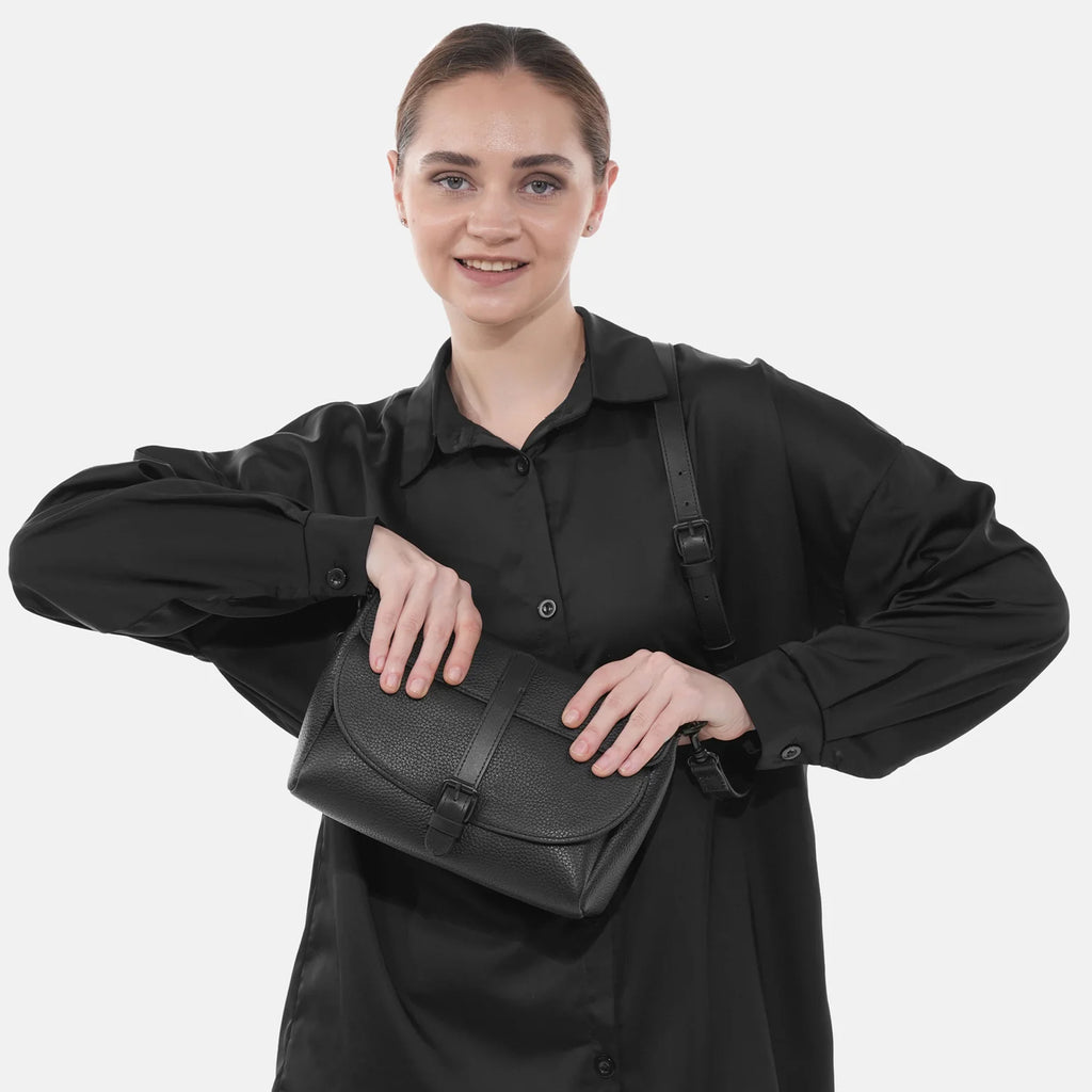 Clara Crossbody Bag