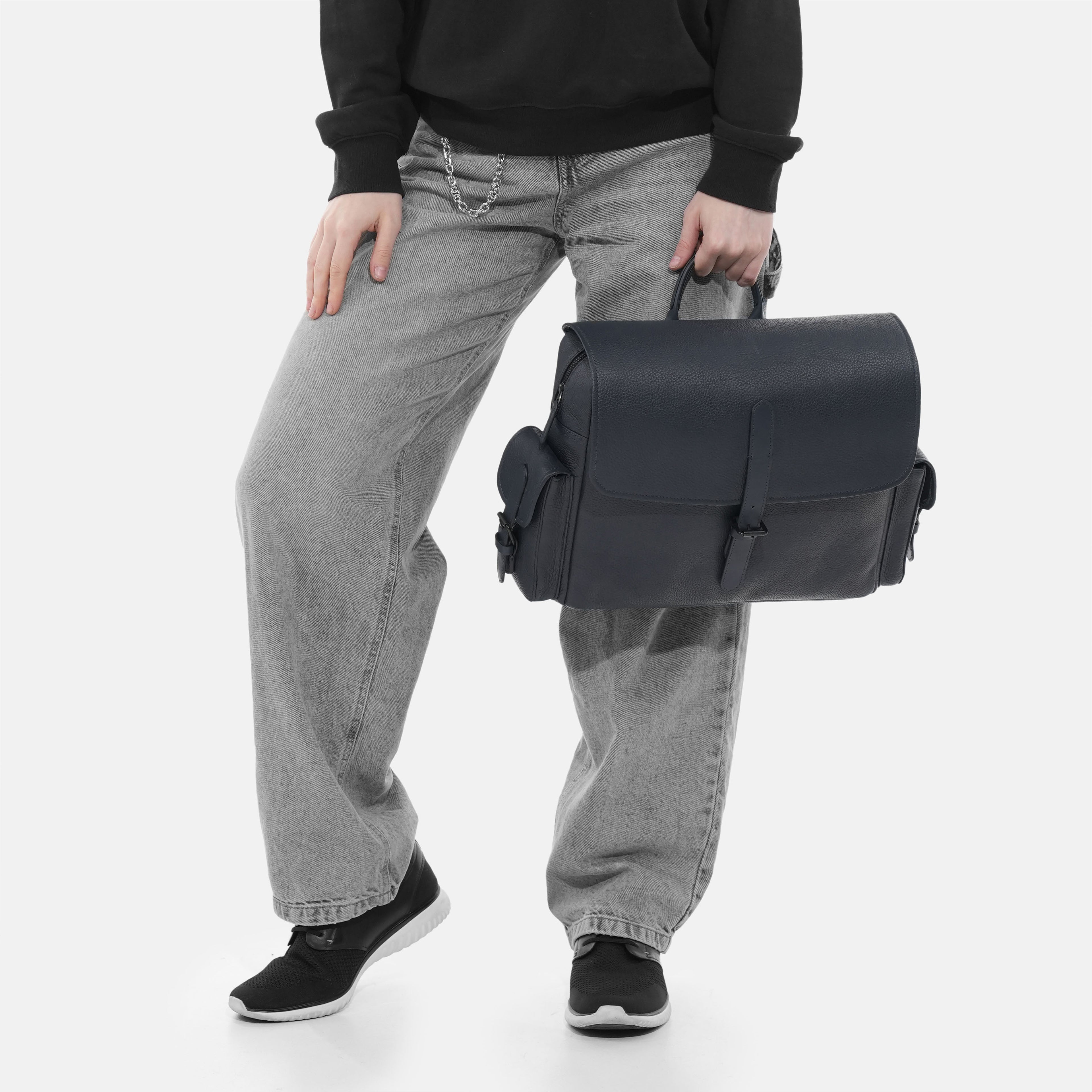 Pioneer Leather Bag