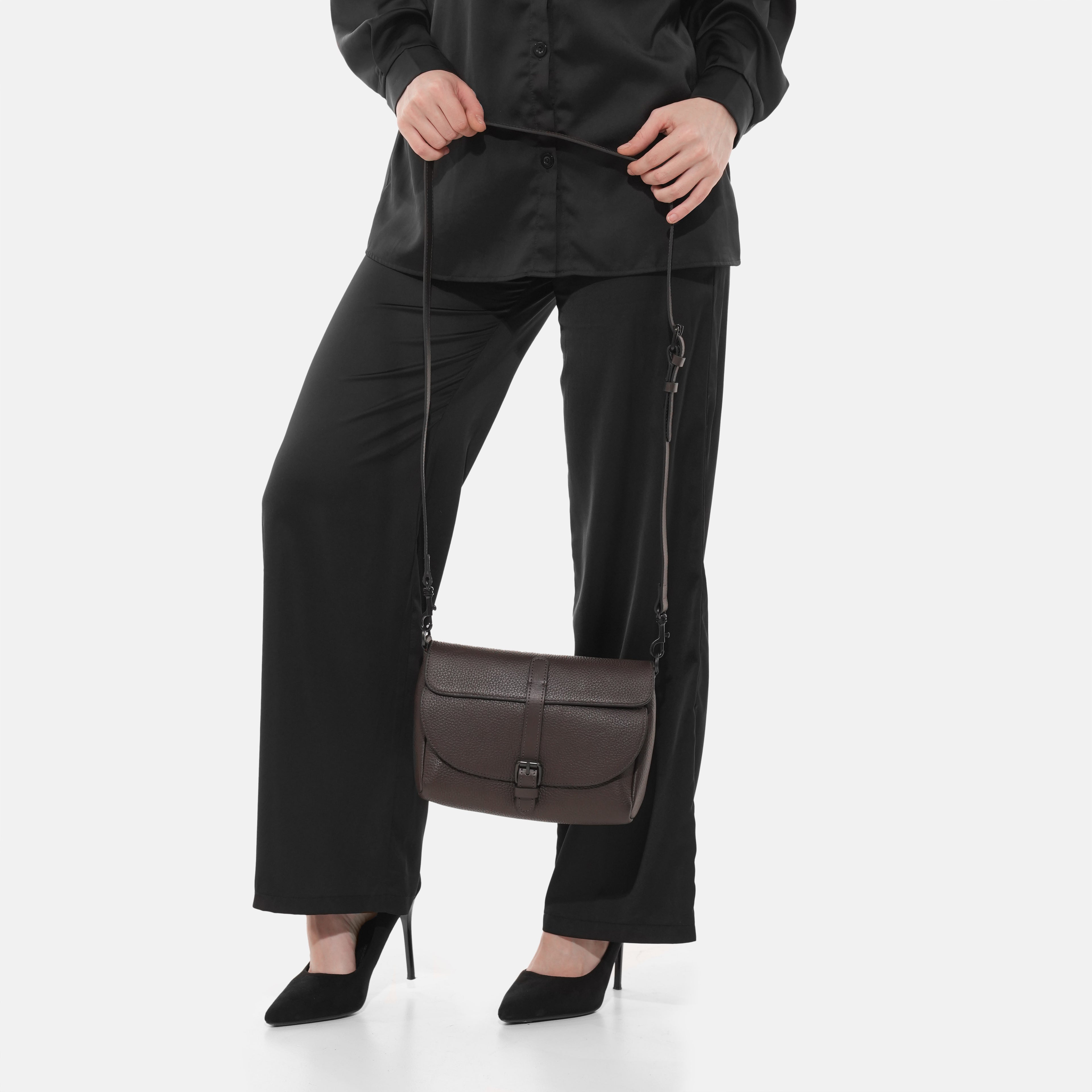 Clara Crossbody Bag