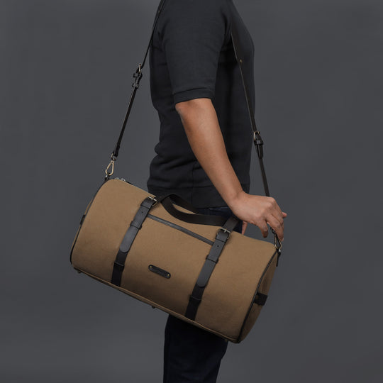 khaki canvas gym bag for men