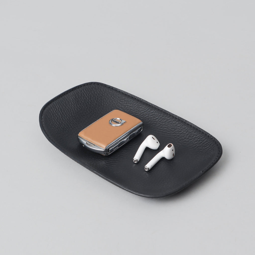 Tokyo toilet tray for keys and wallet