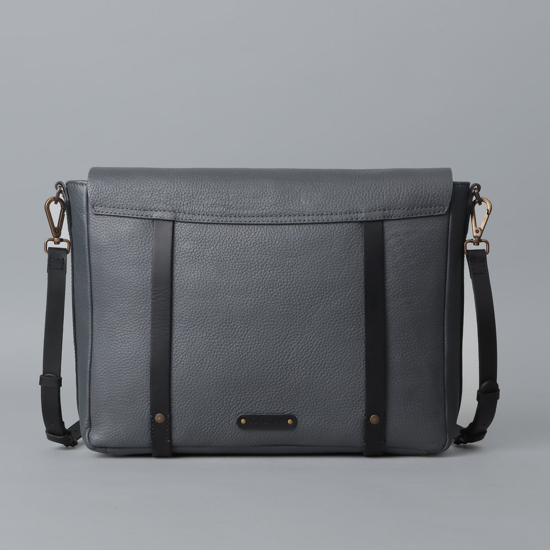 business class leather bags 