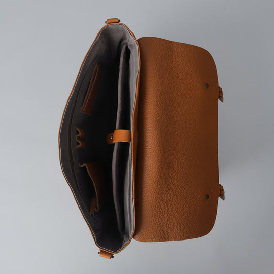 Oslo Leather Messenger  Bag
