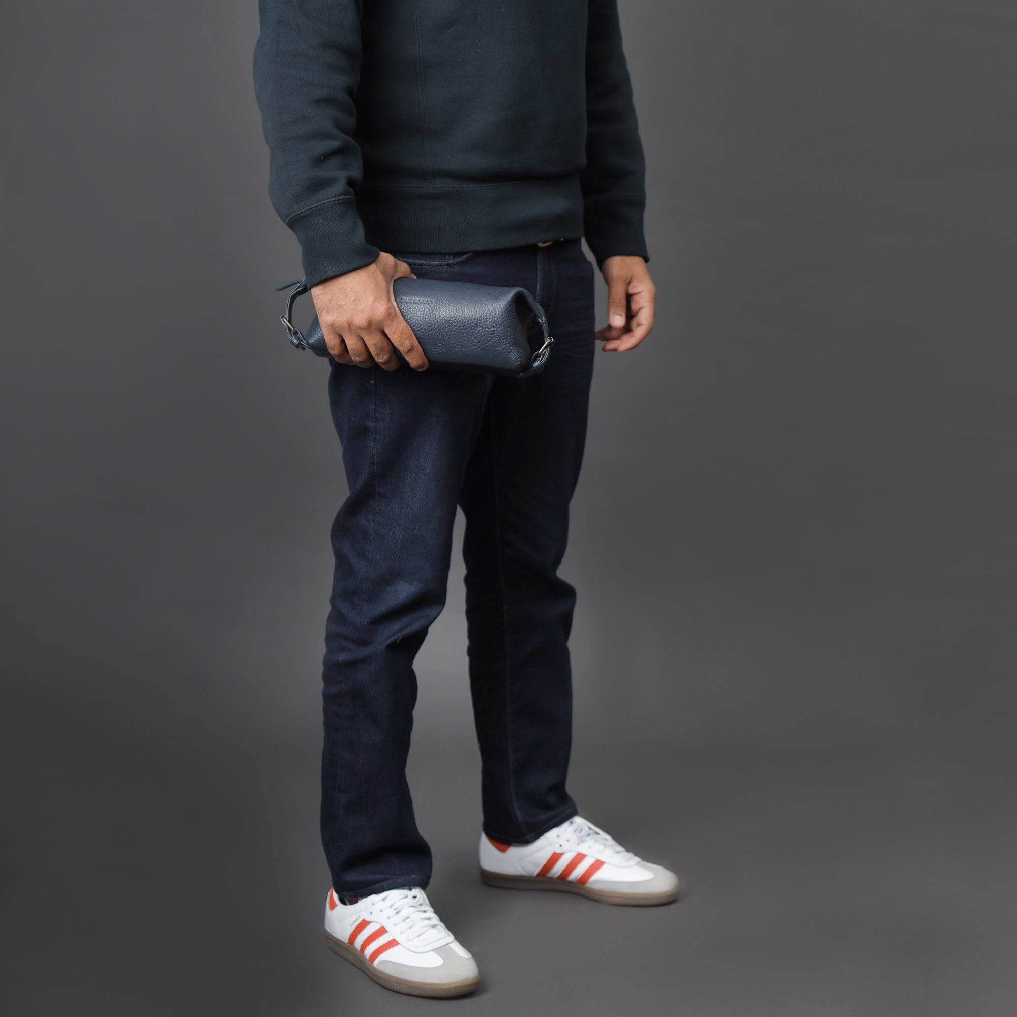 Genuine leather bag with free monogramming