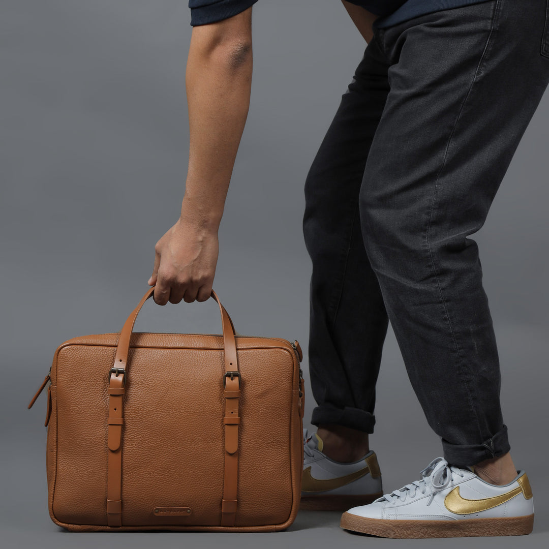 leather briefcase for doctors